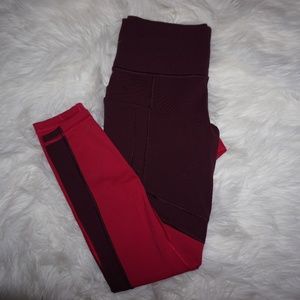 Athleta Salutation Stash 7/8 Legging